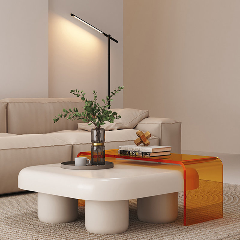 table basse créative de style crème ins