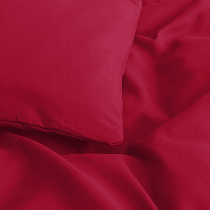 Premium 4-Piece Microfiber Duvet Cover Complete Set, Single Duvet Cover Set + 2 Additional Pieces, Burgundy