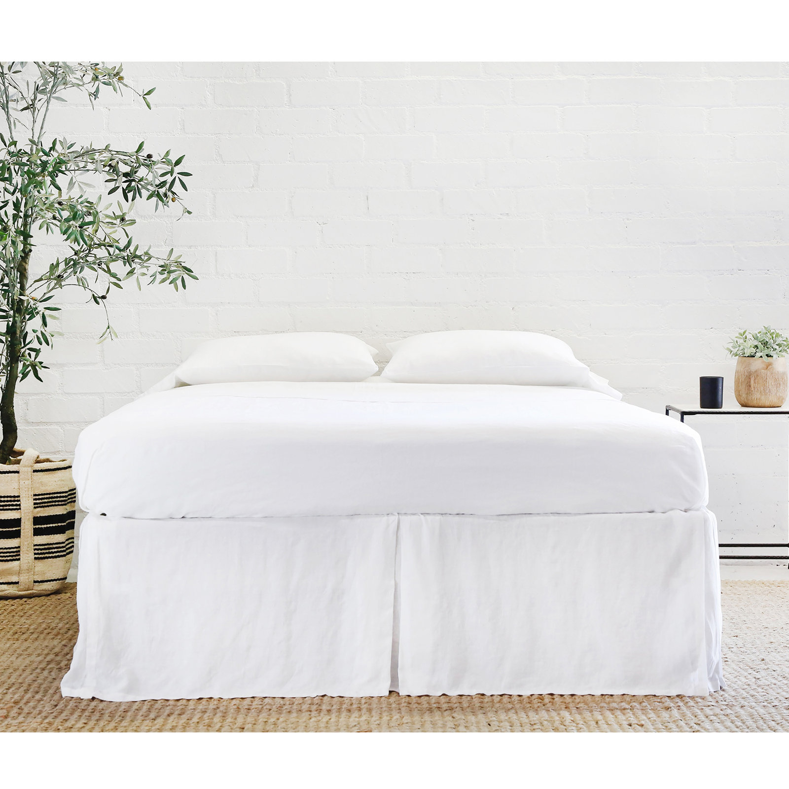 Linen Pleated Bed Skirt, White, California King
