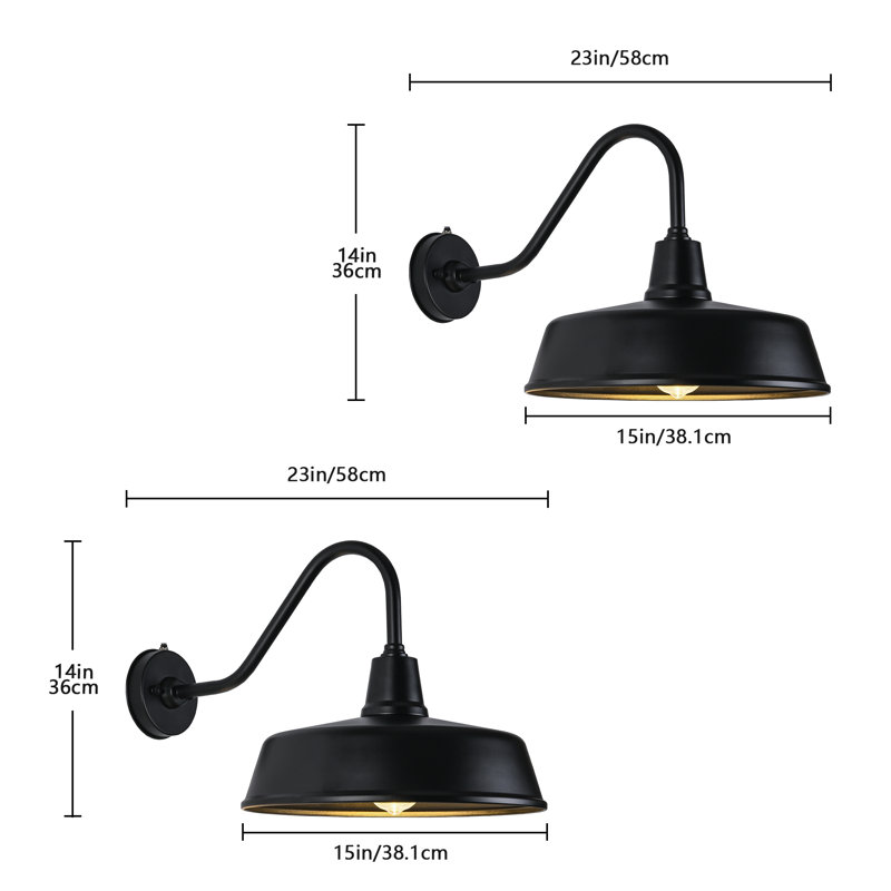 Luminaire de grange mural Toril, H 14 po x l 15 po x P 23 po