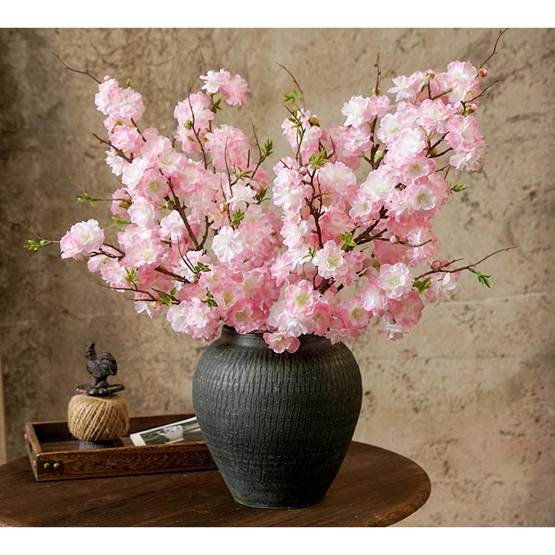 Fleurs simulées, fausses fleurs, fleurs séchées, décoration florale