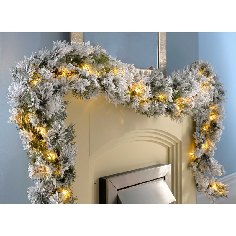 270cm Lighted Faux Garland with Lights