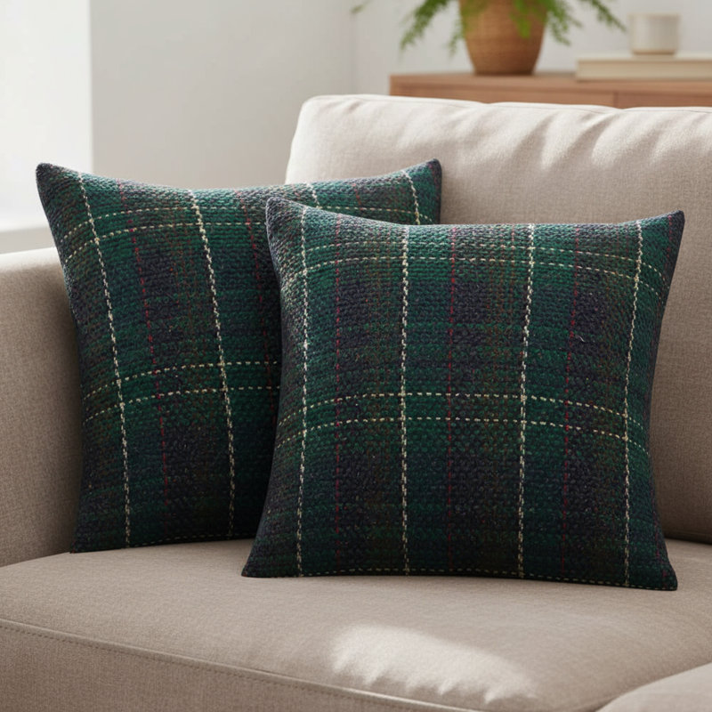 Green Plaid Knit Pillowcase Two-piece Set, 20x20 Inches, Christmas Farmhouse Style, Comfortable And Durable, Universal Decorative Cushion Cover For Sofa Beds.