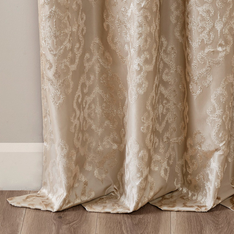 Rideau tricoté en jacquard damassé occultant avec œillets (seulement 1 panneau PC), Champagne, L 50,05 po x L 108,05 po