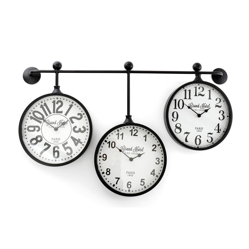 Aansh Metal Wall Clock