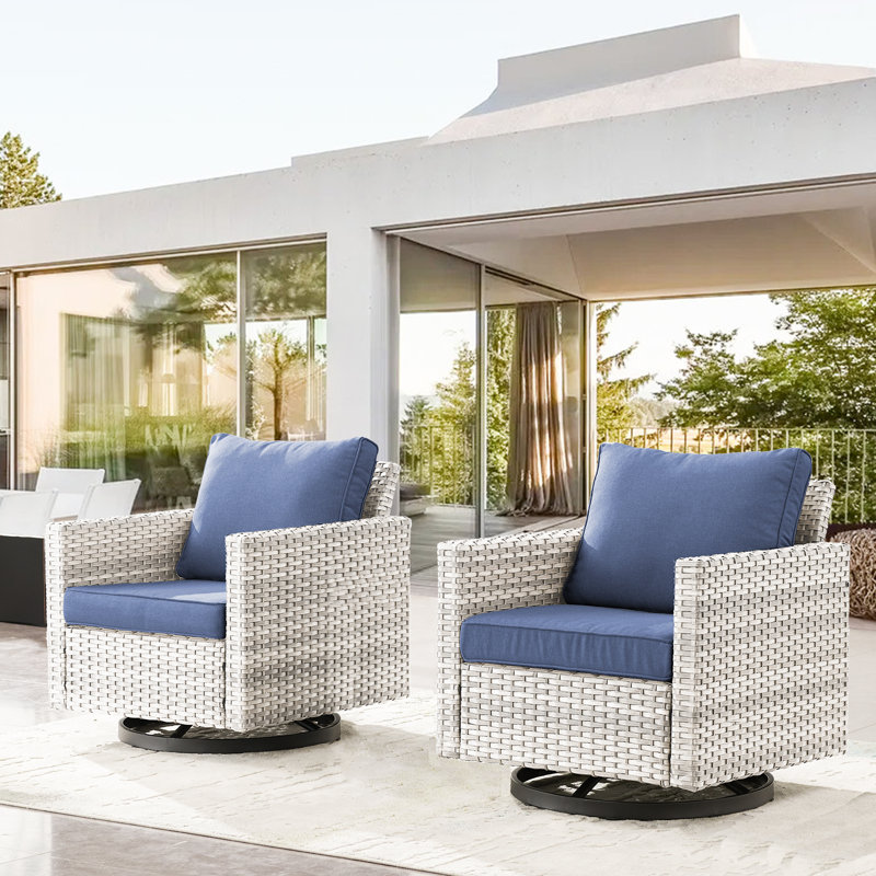 Chaise de patio pivotante et coussinée avec coussins Nazime, Gris clair, Marine