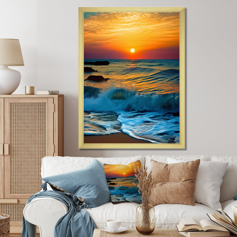 Lumineux coucher de soleil de vagues se brisant sur le rivage I, Cadre doré à une seule photo, H 20 po x l 12 po x P 1 po