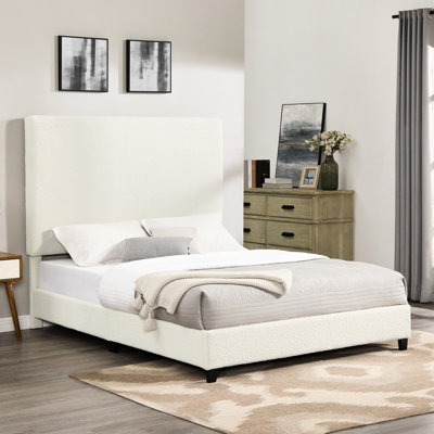 Grand lit plateforme tapissier Contemporary