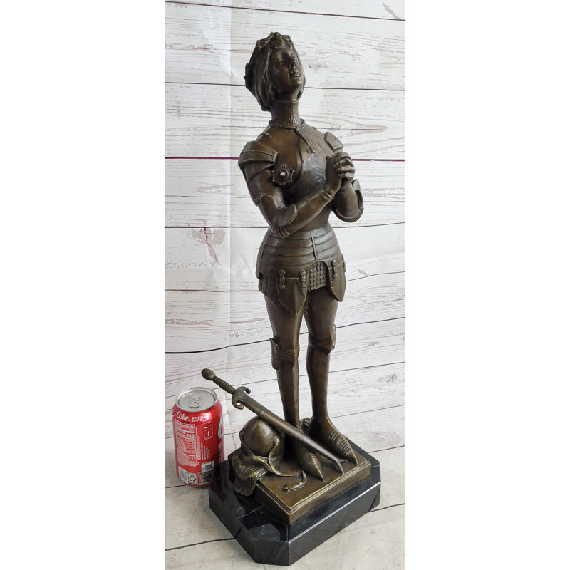 Figurines et sculptures Axcell
