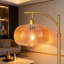 Lampe sur pied moderne en verre avec abat-jour ambre, lampe sur pied à DEL à intensité variable avec télécommande pour le salon et la chambre à coucher