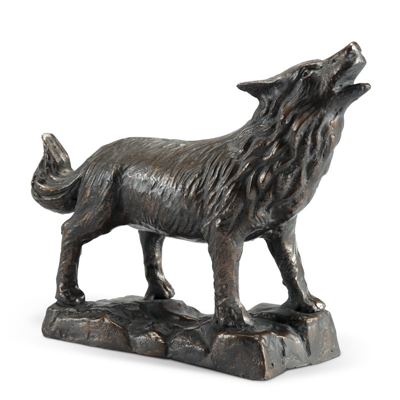 Moonlight Howler Wolf