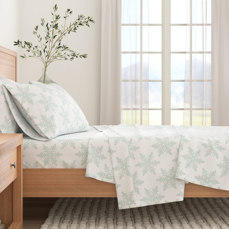 Queen White Snowflake Cotton Flannel Sheet Set