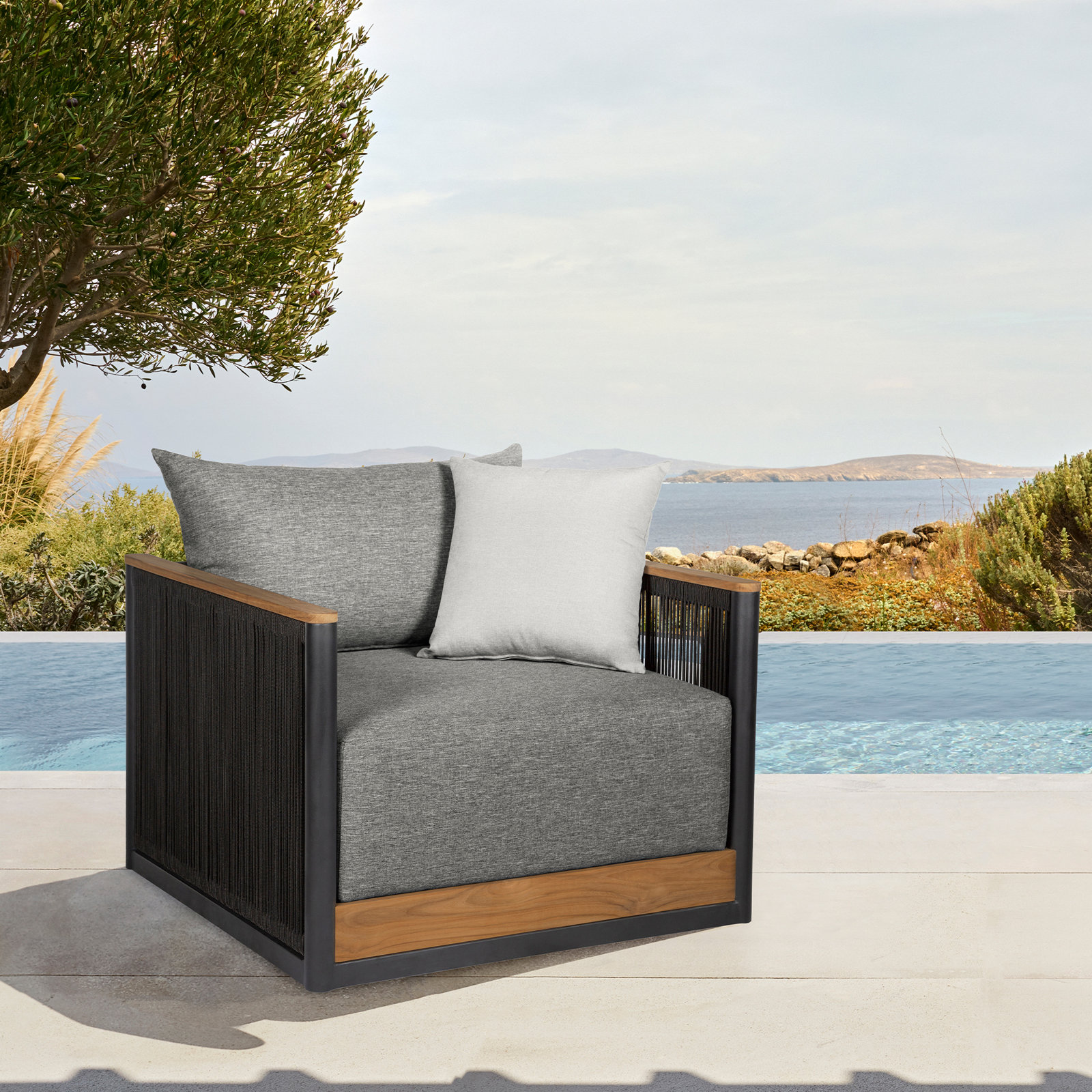 Chandana Outdoor Lounge Chair