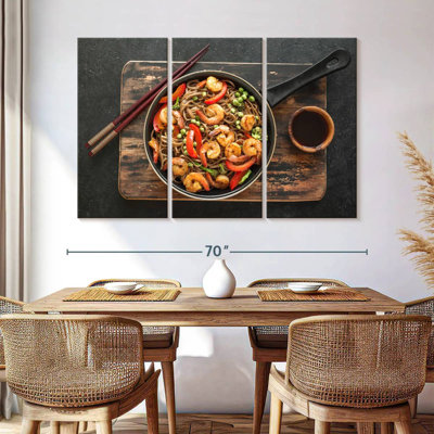 Sauté de crevettes et de nouilles Soba