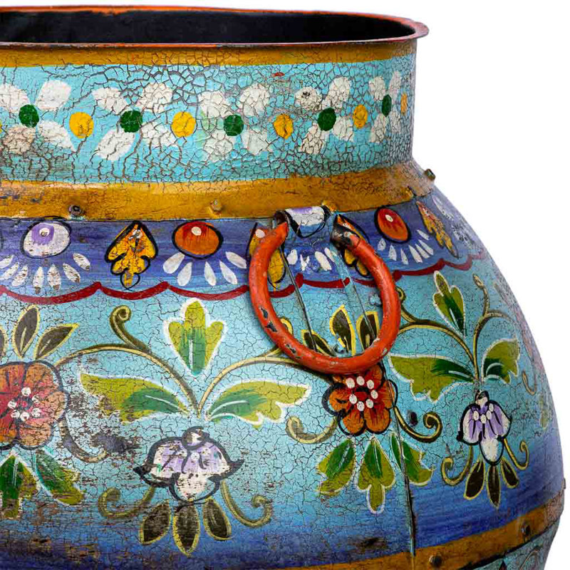 Casiodoro Metal Table Vase