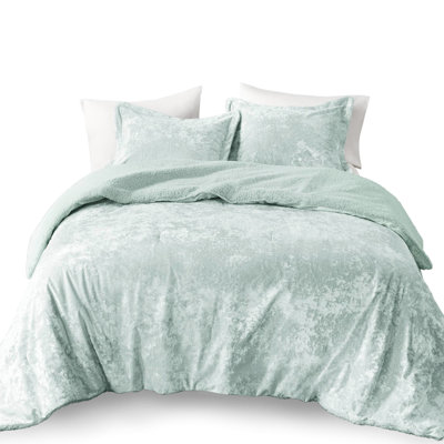 3 Pcs Full/Queen Crushed Velvet Reversible Comforter With Soft And Cozy Filling , Pcs, Full/Queen, Velvet, , Filling, - Labeled
