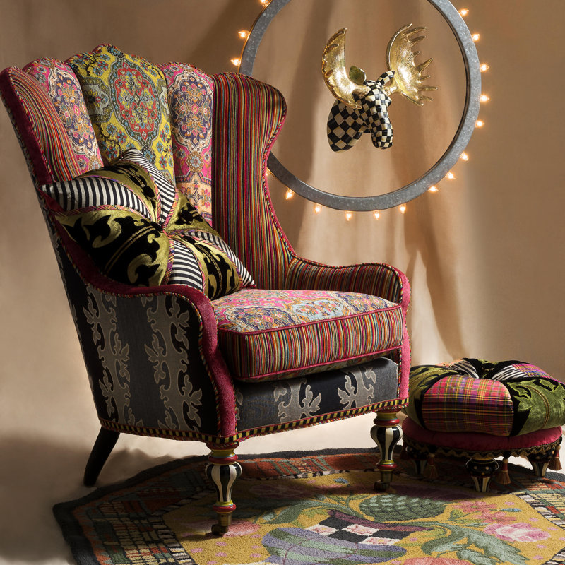 Courtly Check® Small Moose