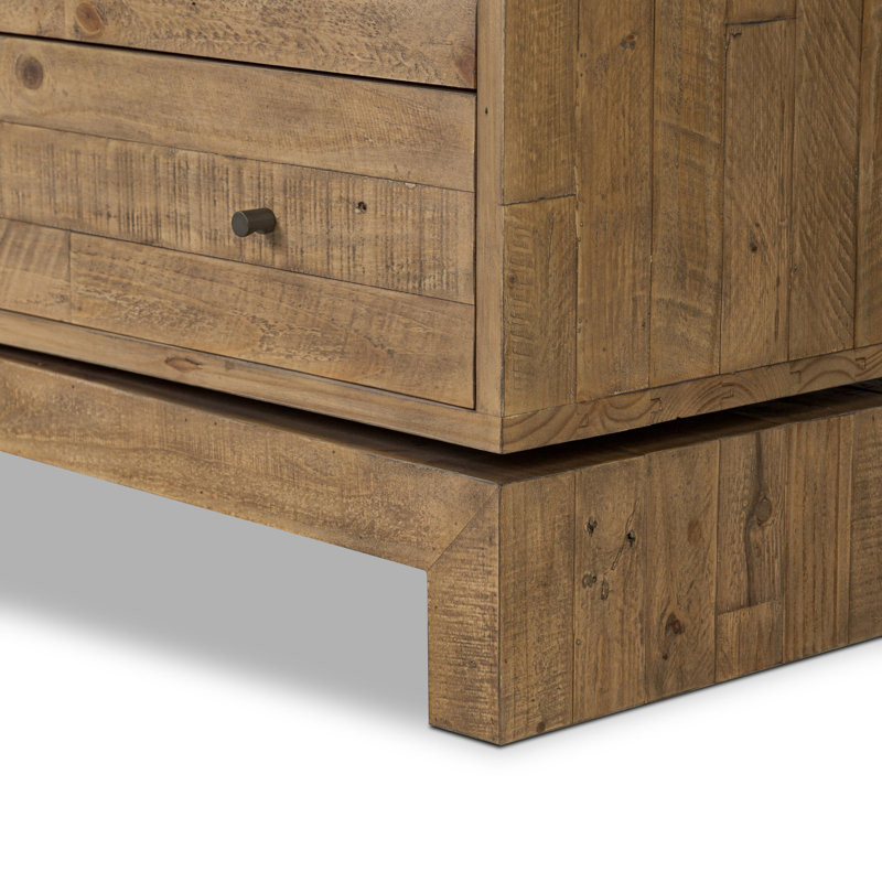 Matthes 6 - Drawer Dresser