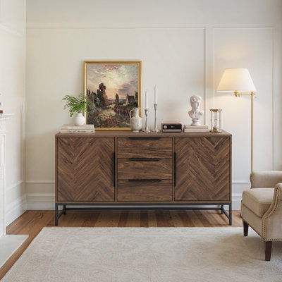 Buffet en chevron de 63 po avec 3 tiroirs et tablettes réglables