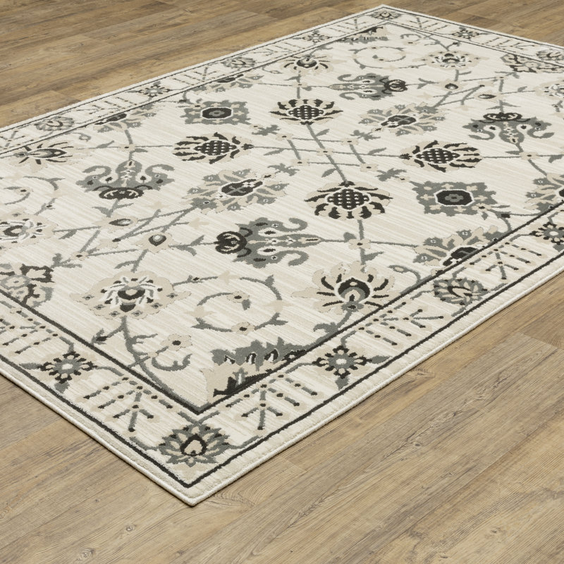 Arata Oriental Indoor Rug, Rectangle 3'3" x 5'