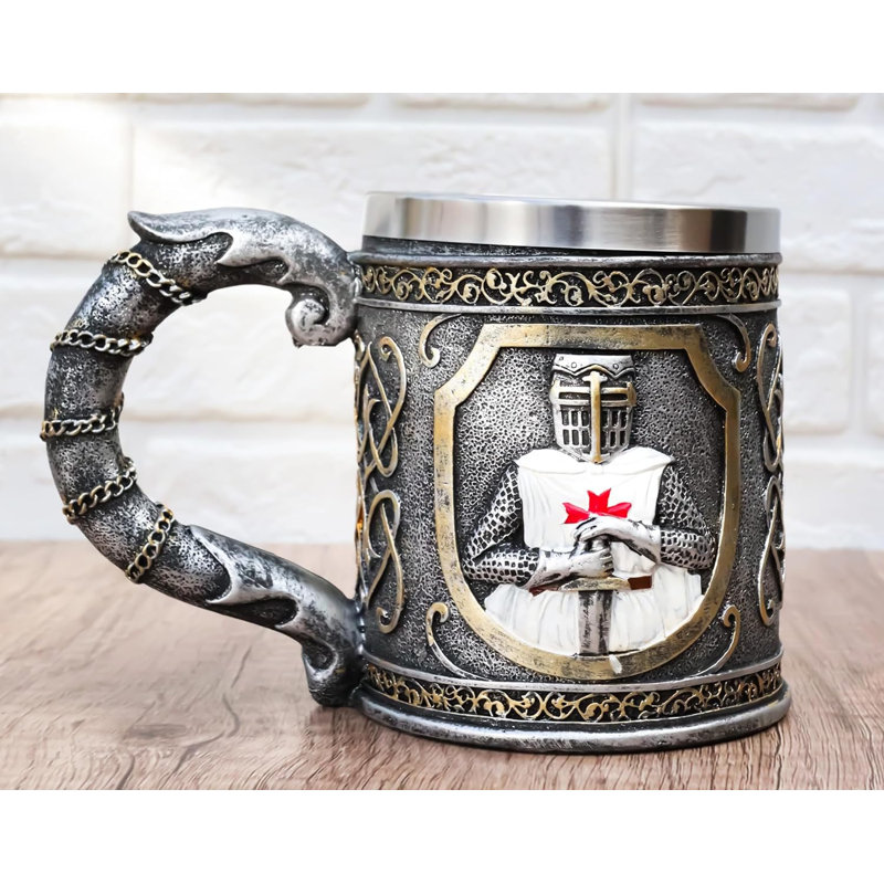 Tasse à armoiries Sova