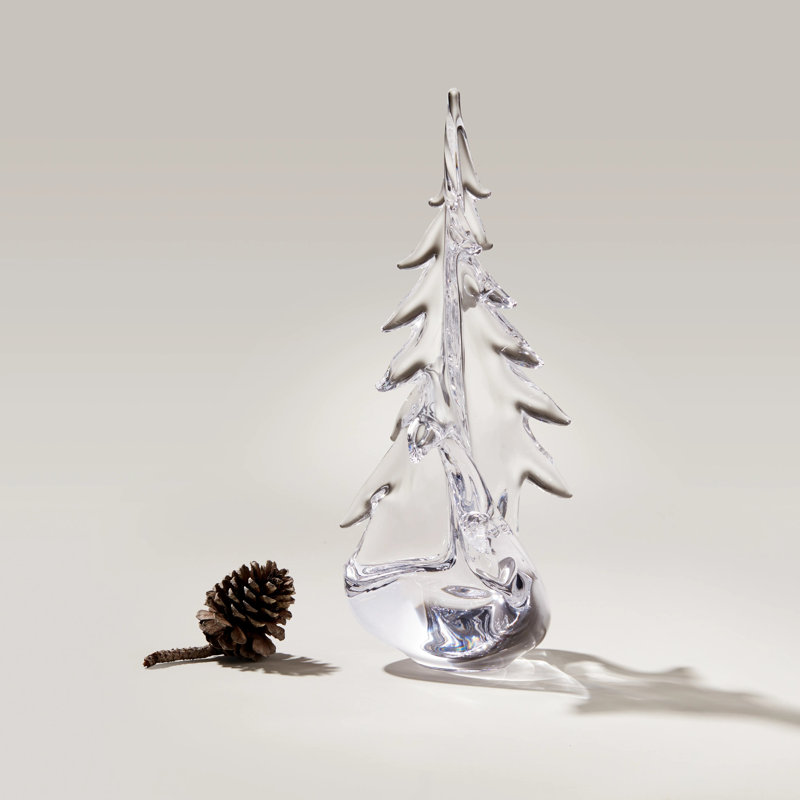 Vermont Twist Evergreen, 5.5"W x 5.5"D x 14"H