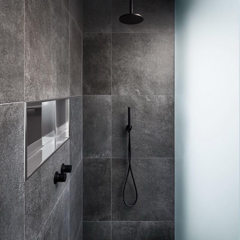 Niche de douche encastrable en acier inoxydable 304 calibre 18 de 24 pouces Cantrio SN-2412, Chrome poli