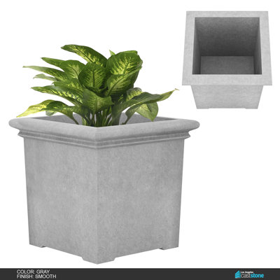 pot à fleurs en béton