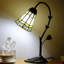 Lampe de table en vitrail haute de 16 pouces avec base en feuille de métal Tiffany (1 lumière / blanc)