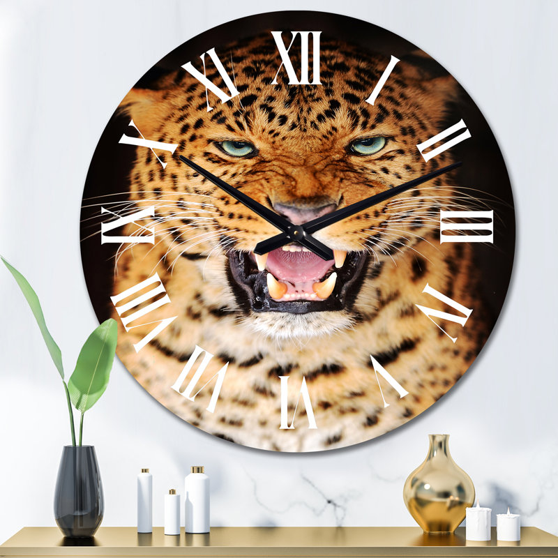 Portrait Of A Leopard I - Traditional wall clock, Oversized