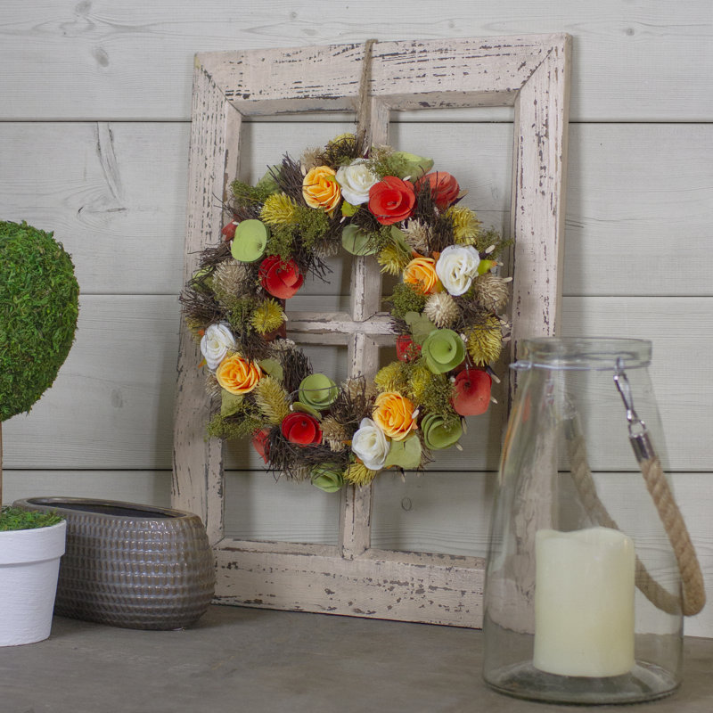 Couronne de fleurs artificielle orange et jaune avec mousse et brindille 12 po
