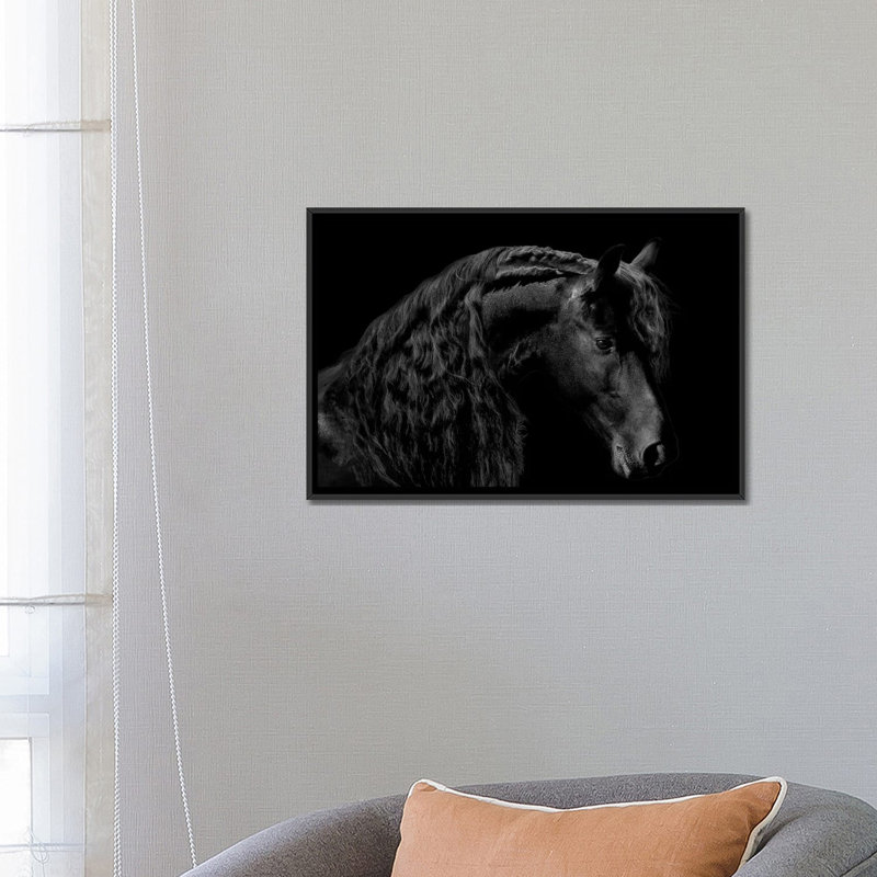 «Classic Black II», impression sur toile, H 18 po x l 26 po x P 1,5 po, Toile encadrée noire, Pas de tapis