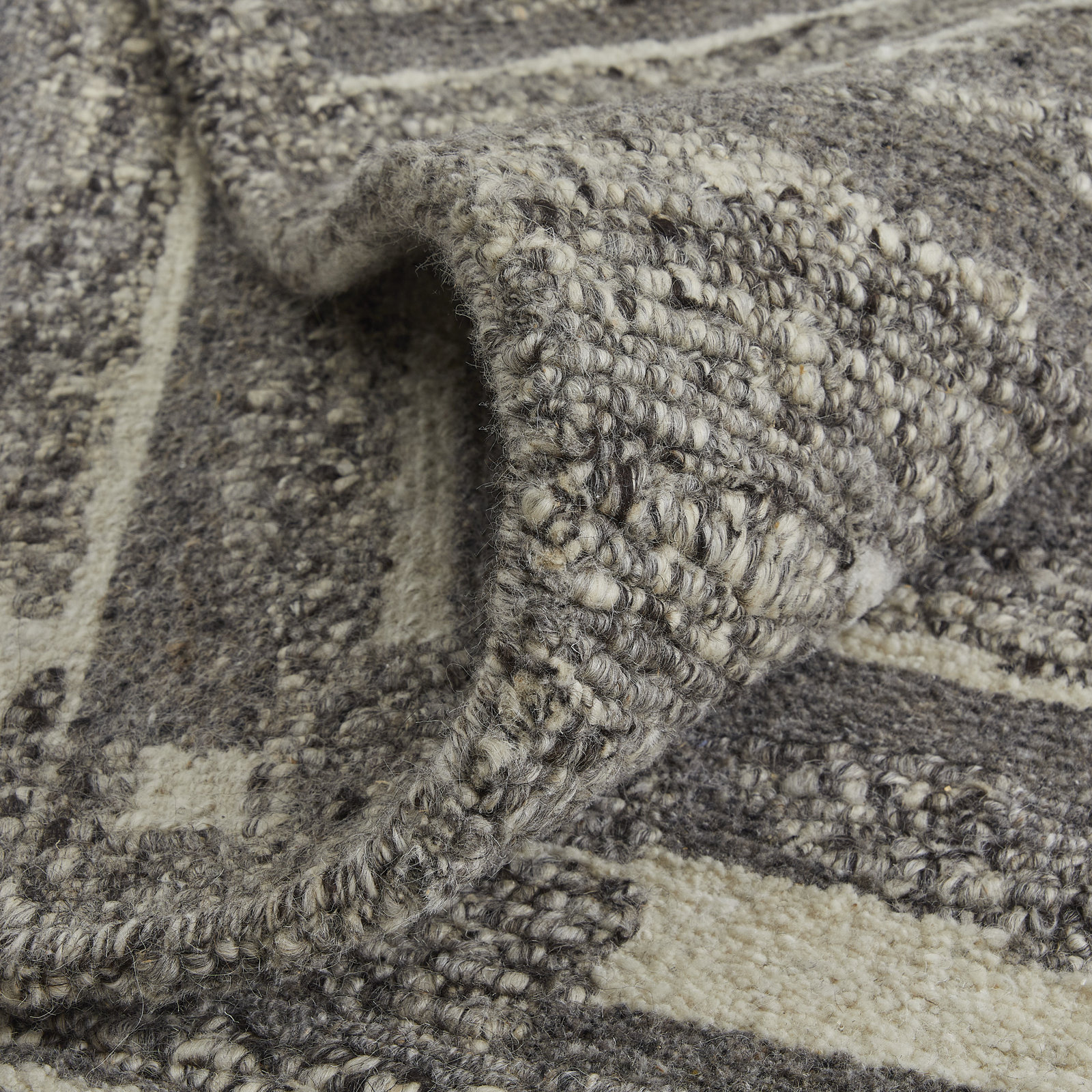 Wool Gray/Taupe/Ivory Rug, Rectangle 2' x 3'