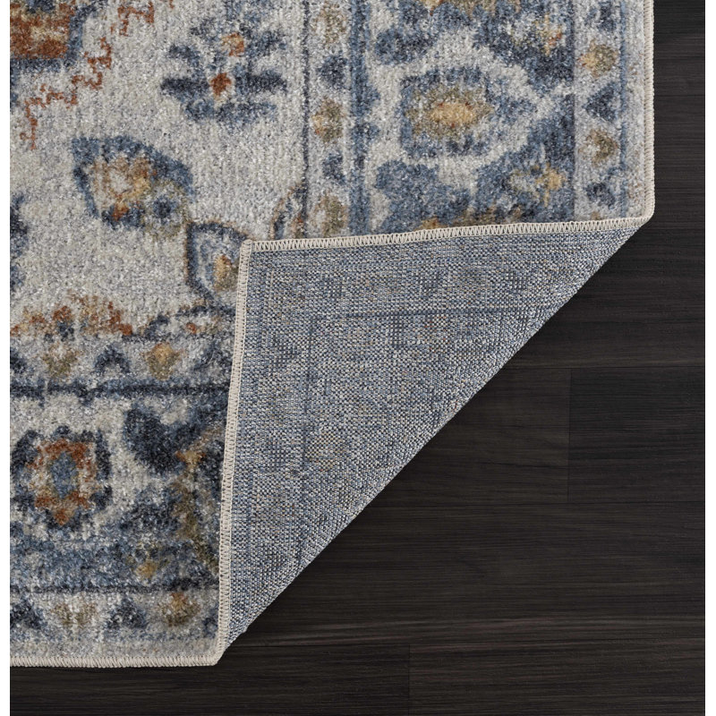 Eriyana Oriental Indoor Rug, Rectangle 5'3" x 7'