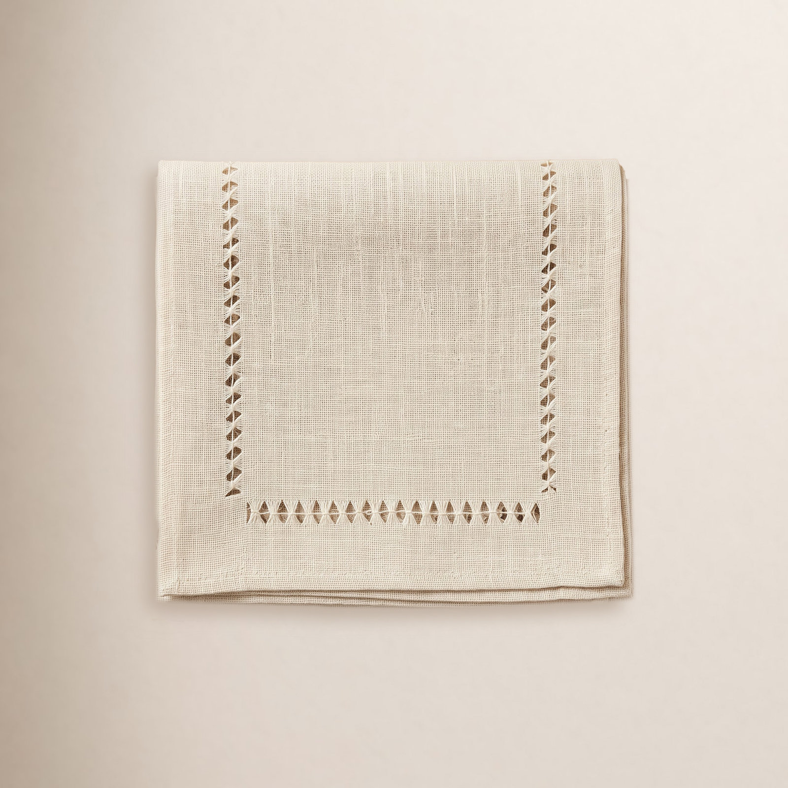 Marianna Collection Table Runner, Ivory