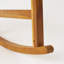 Chaises berçantes d'extérieur en bois d'acacia avec support de 250 lb, chaise berçante lisse pour terrasse de jardin