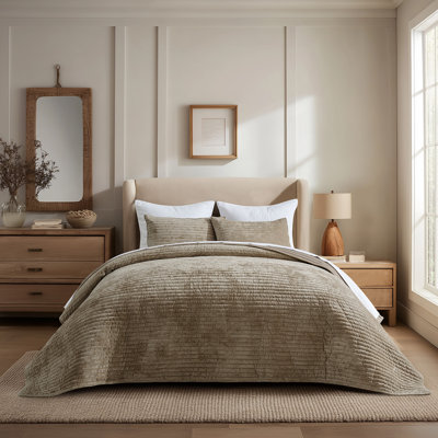 Luxe Velvet Channel Quilt Set