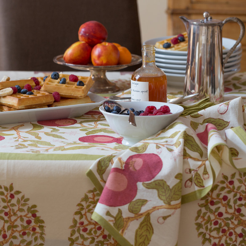 Nappe Darasimi - rouge / vert - 59 po x 59 po, 59 po carré