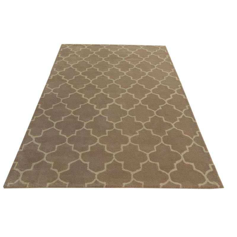 Tapis taupe 5 pi x 8 pi 1 po