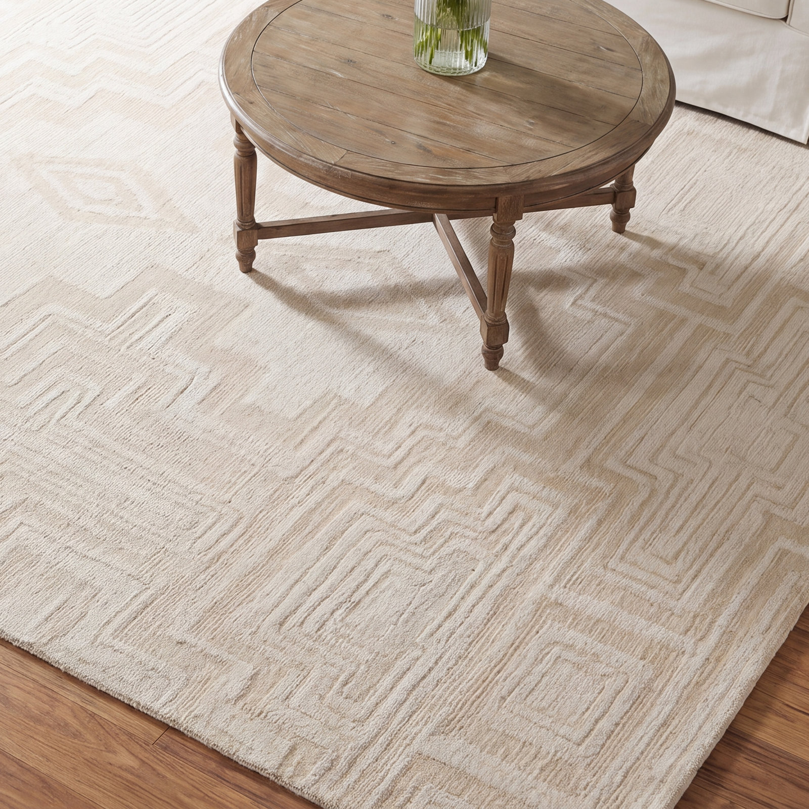 Murphie Handmade Wool Light Gray/Cream Rug, Rectangle 10' x 14'