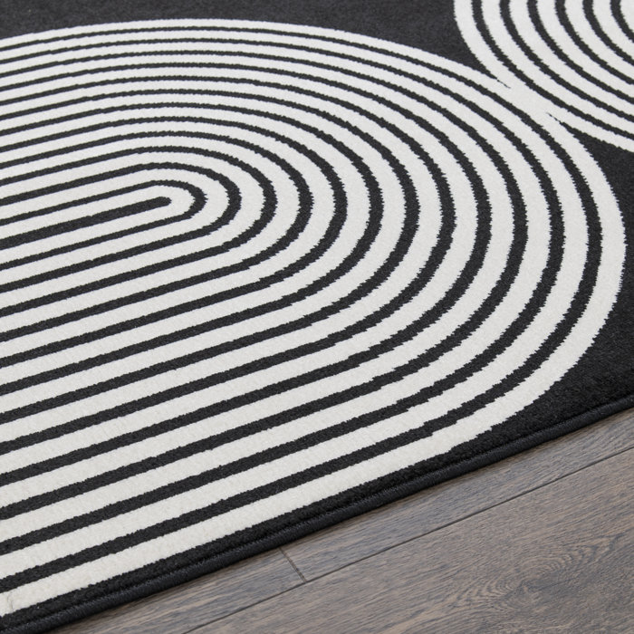 Wade Logan® Bailye Machine Tufted Black/White Indoor/Outdoor Rug ...