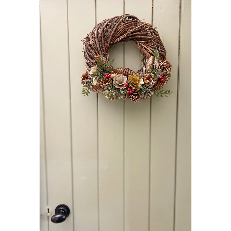 Fresh (Live) 35cm Wreath