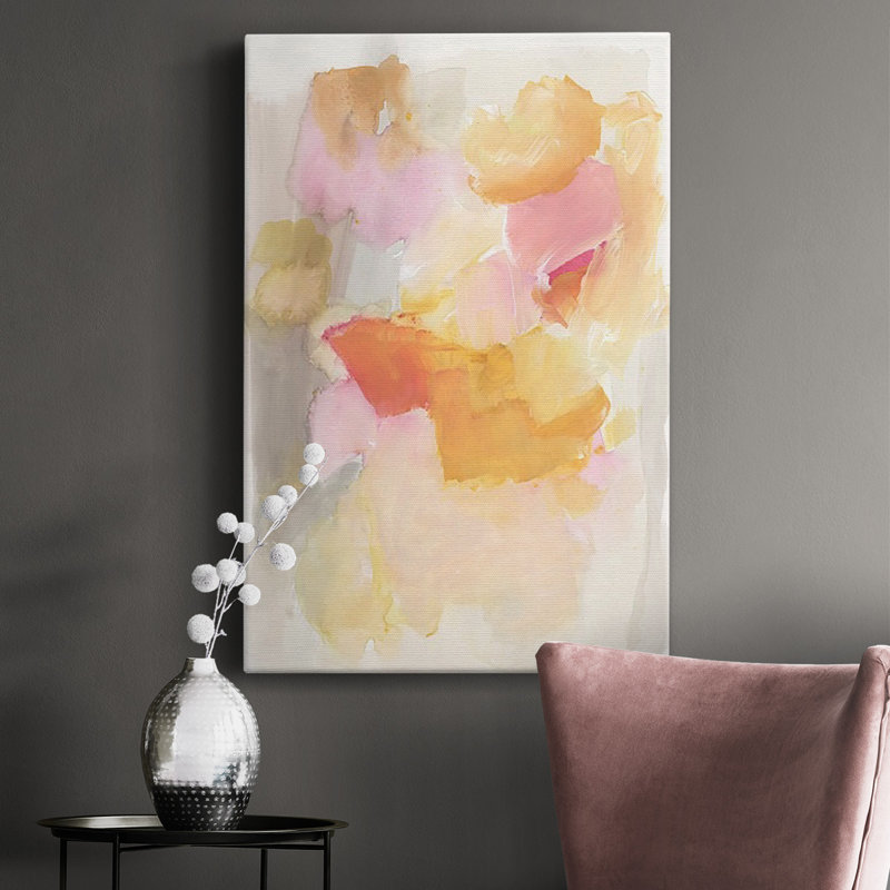 «Warm Petals I» sur toile, H 36 po x l 24 po x P 1 po