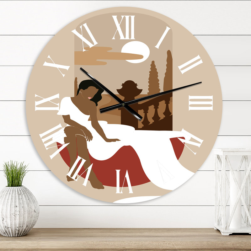 Illustration minimaliste d'une fille assise en robe longue - horloge murale moderne, Petit
