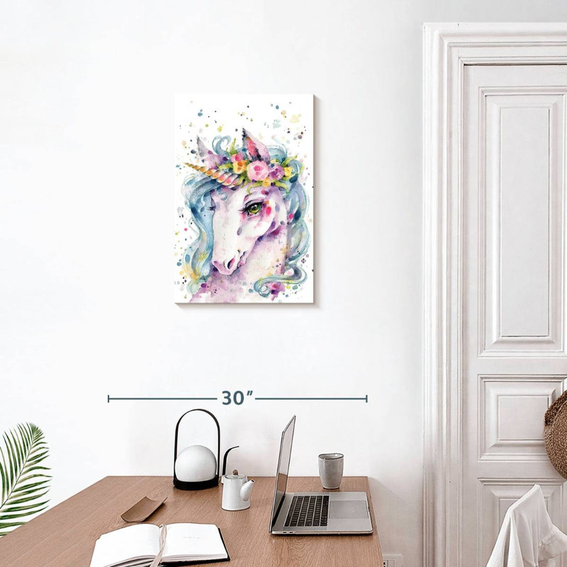 Ashelle, petite licorne, H 24 po x l 16 po