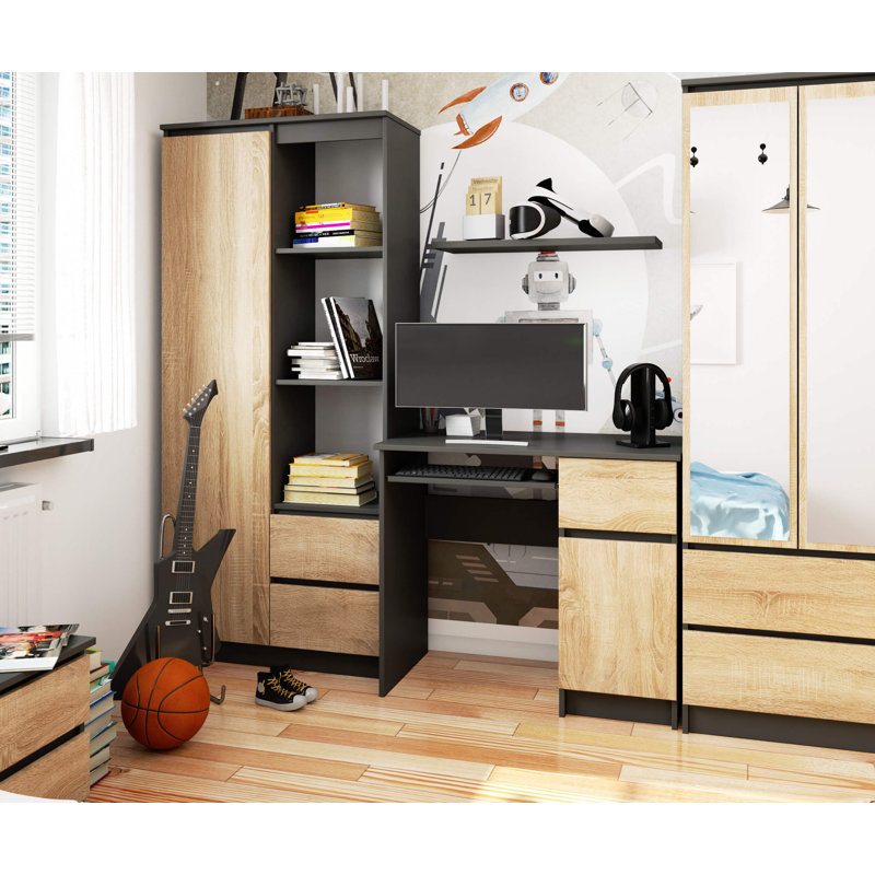 Stephne Desk