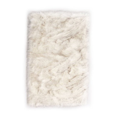 Tapis blanc à poils longs Cassini