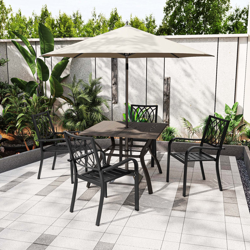 Chaises en métal robustes 4 pièces empilables, capacité de charge de 350 lb, surface ergonomique respirante, rangement facile pour les fêtes et le camping