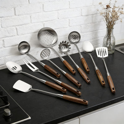 Ensemble d'ustensiles de cuisine en acier inoxydable 10 pièces avec poignées en bois résistantes à la chaleur - Outils de cuisson en métal de qualité supérieure 304, y compris louche, spatule, cuillère, tourneur et écumoire - Va au lave-vaisselle