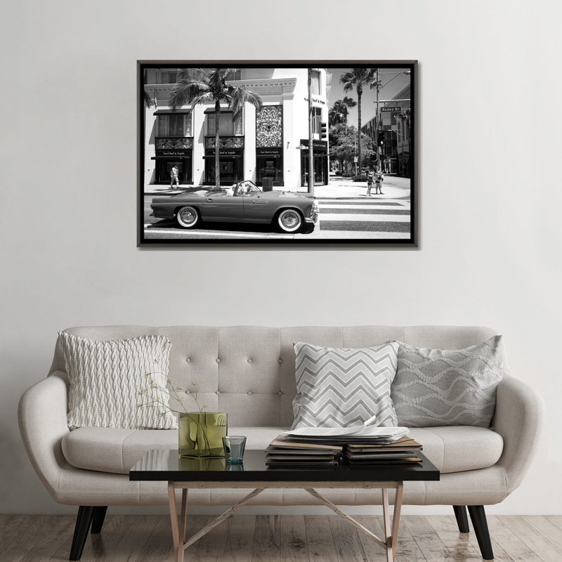 Rodeo Drive Classic - impression d'art mural, H 32 po x l 48 po, Reproduction encadrée sans passe-partout, Gris